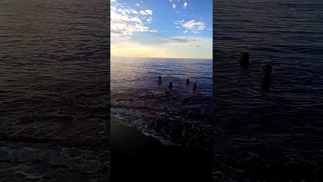 Яванское море.Пляжи с чёрным песком смотреть онлайн