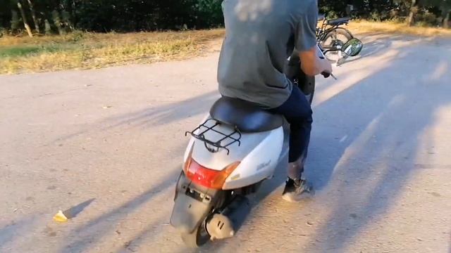 Мопед для Реальных пацанов с Ростова. (Honda Tact AF 51) смотреть онлайн