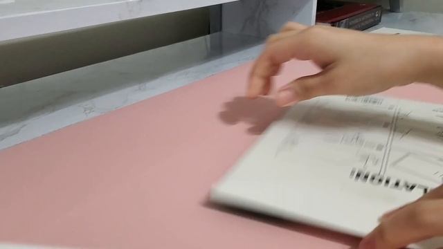 iPad Air 4 2020 Simple Unboxing + Accessories, with Music смотреть онлайн
