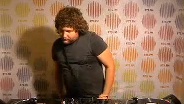 David Bad @ RTS.FM SPB Studio - 12.10.2009: DJ Set смотреть онлайн
