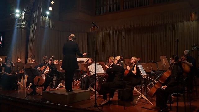 Vivaldi - Transkorpation Academic symphony orchestra with Zoltan Almashi (cello) смотреть онлайн