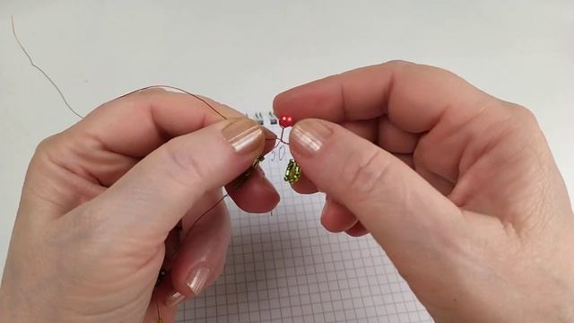 Работы из бисера.1часть . Декоративные веточки. Клюква из бисера. Мастер класс. Пошаговый МК. смотреть онлайн