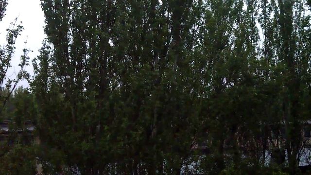 19.06.2015г. Мощный разряд молнии смотреть онлайн