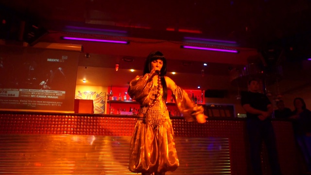 Johnny, Tu Nec Pas Un Ange. Show LEtoile DAmour.