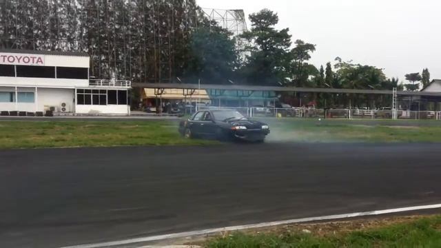 Tien Wings Drift Practice2 смотреть онлайн