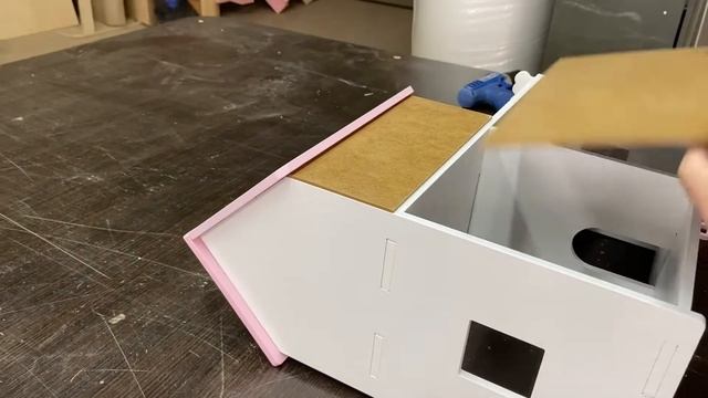 Домик для кукол "Мини" смотреть онлайн