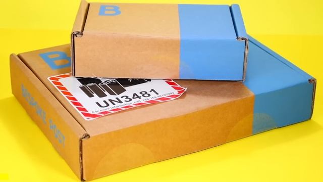 WORLD’S smallest vs LARGEST LEGO piece… смотреть онлайн