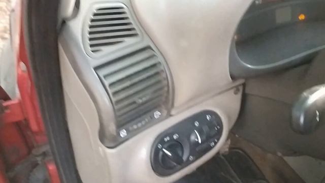 ВАЗ калина по низу рынка после ДТП / новая машина под ремонт смотреть онлайн