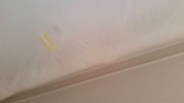 Как защитить натяжной потолок перед покраской стен смотреть онлайн