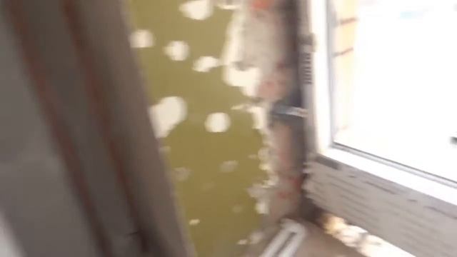 нестандартное окно на кухне