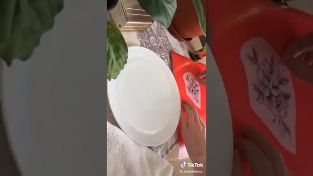 ? Временные татуировки ? смотреть онлайн