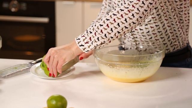 СЛАДКАЯ ДАЧА: ЛИМОННЫЙ ПИРОГ смотреть онлайн