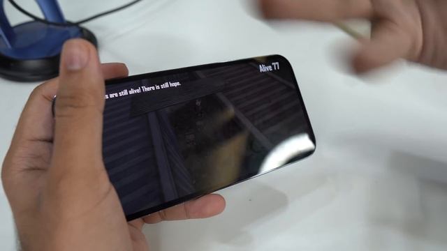 BGMI on iPhone 13 Pro Max (Gaming Review) смотреть онлайн