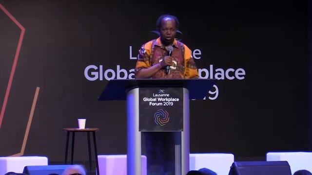 Witnessing at a Multinational Oil Company смотреть онлайн