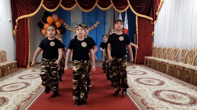 Лучшее исполнение речевки и девиза