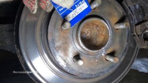Прикипело колесо!- что делать? Можно ли смазывать болты и ступицу? - ответ здесь!