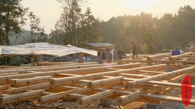 Ep.1 Chinese Wooden House Frame Construction | Self-Built DIY Project смотреть онлайн