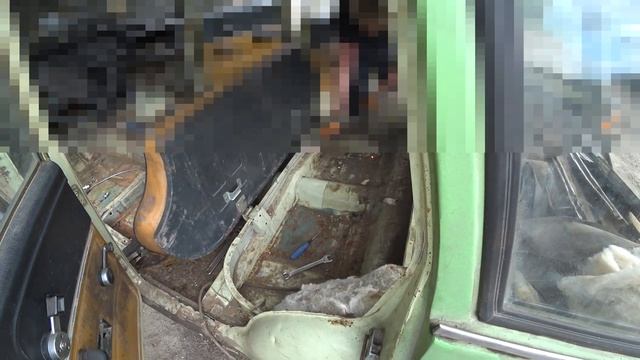 Москвич. Москвич 2137. Москвич 2137 разбор на запчасти. Отправка салона Дмитрию Монстроходу.