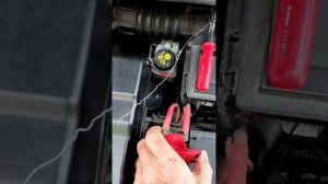 LADA Xray 2017г. Замена АКБ в подробностях.