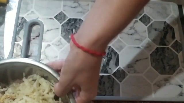 Очень ВКУСНЫЕ и АРОМАТНЫЕ Куриные Рубленные КОТЛЕТЫ! смотреть онлайн
