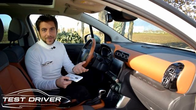 Prova Citroen C3 Aircross: piccola fuori, ENORME dentro смотреть онлайн