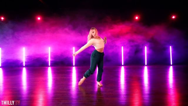 Ariana Grande - Positions - Dance Choreography by Erica Klein смотреть онлайн