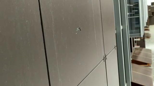 Сверление керамогранита вентилируемого фасада алмазной дрелью Кайкен 916 в Волгограде. смотреть онлайн