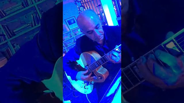 Lullaby of Birdland - Keren Friedman - DUO Guitar קרו פרידמן смотреть онлайн