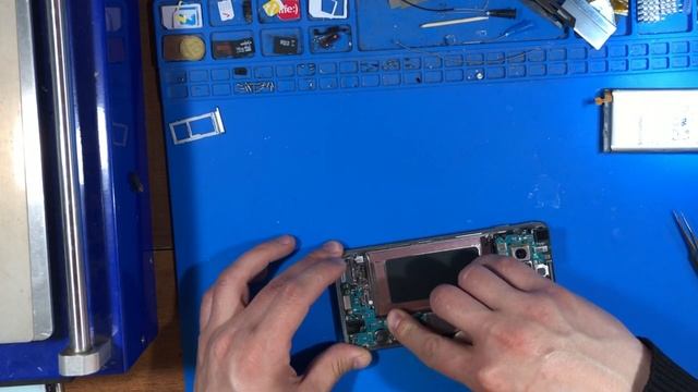 РЕМОНТ ВО ВРЕМЯ КАРАНТИНА | SAMSUNG S10 G973f ЗАМЕНА ДИСПЛЕЯ смотреть онлайн