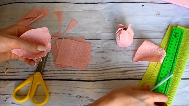 маленькие розы из гофро бумаги) смотреть онлайн