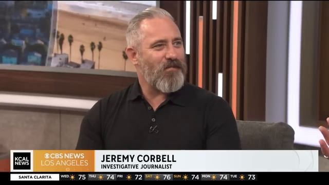 Possible UFO sighting over U.S. military base смотреть онлайн