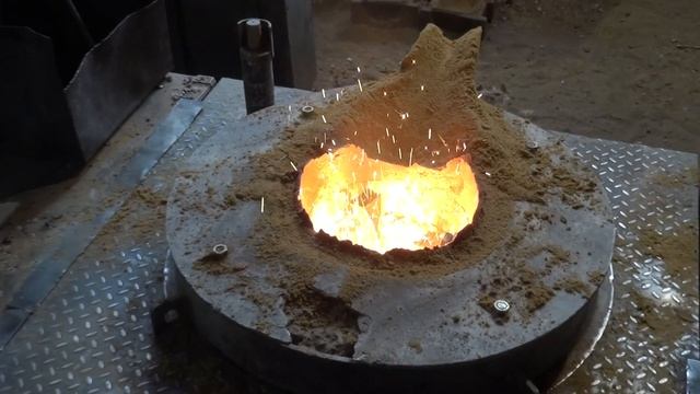 Спекание футеровочной массы ФМ-1 часть 9 разработанную НПП "ЛМТ" для выплавки сталей и чугунов смотреть онлайн