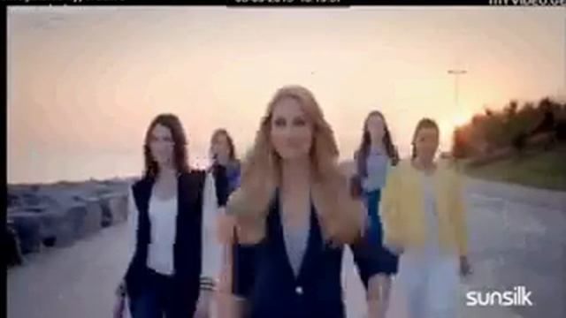 Meryem Uzerli (МЕРЬЕМ УЗЕРЛИ) Sunsilk Reklamı смотреть онлайн