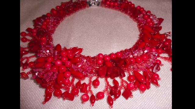 Волшебство бисера. Бисероплетение. (обзор украшений 2) смотреть онлайн