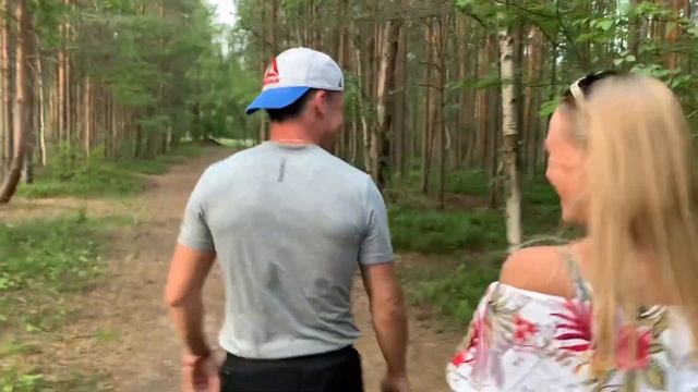 Сесть жопой в муравейник../добрые люди накормите нас../отдых на море. смотреть онлайн