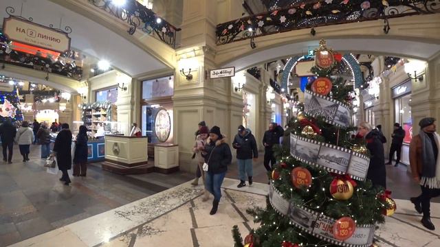 Новогодняя Москва 2024: Красная площадь, ГУМ новогодний смотреть онлайн