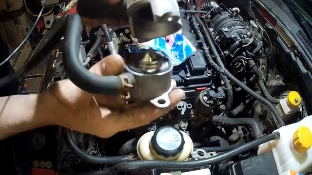 Шевроле Лачетти замена термостата своими руками. смотреть онлайн