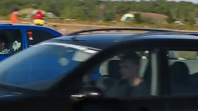 Ford Escort RS2300 vs. Ford Focus Kompessor; 1/8 Meile, Abzelten 2009 смотреть онлайн