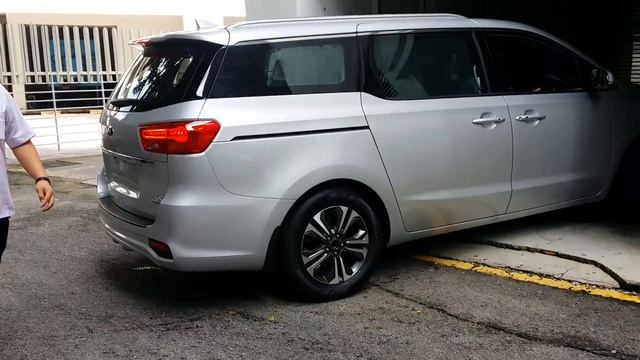 Kia Grand Carnival SX Facelift 2019 смотреть онлайн