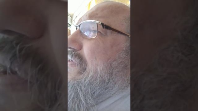 Леонид Беляев Стихотворения "Золотая Осень" 6-8, "Доминошки", "Шарик" смотреть онлайн