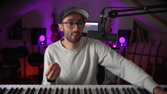 Adult Beginner Piano Progress - 1 Year of Practice | Pianist Reacts смотреть онлайн