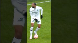 Защитник «Ахмата» потерял мяч  #МирРПЛ