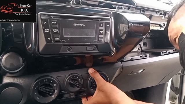 how to remove panel of toyota hilux 2019 смотреть онлайн