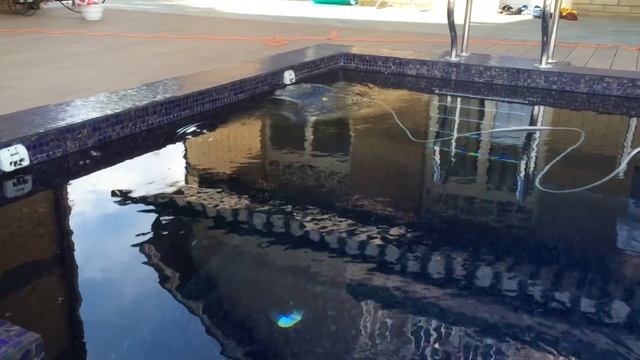 Робот пылесос Zodiac Vortex PRO 4WD RV 5500 смотреть онлайн