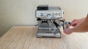 Капучино на кофейной станции Bork C801