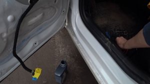 СИТРОЕН С4 СЕДАН 2013 || Проблема ручки левой передней двери. Решение.