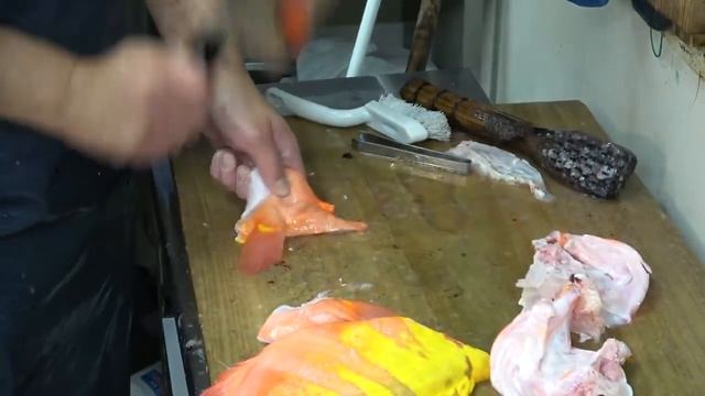 Разделка Рыбы во Вьетнаме смотреть онлайн