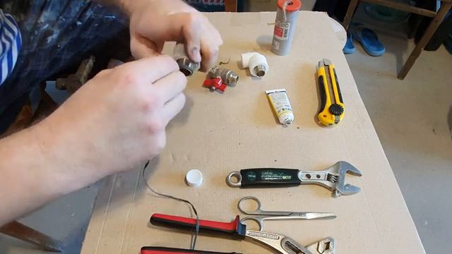 Как мотать лён? Паковка резьбовых соединений льном. смотреть онлайн