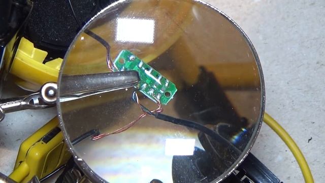 Ремонт наушников для компьютера Headphone repair for computer смотреть онлайн