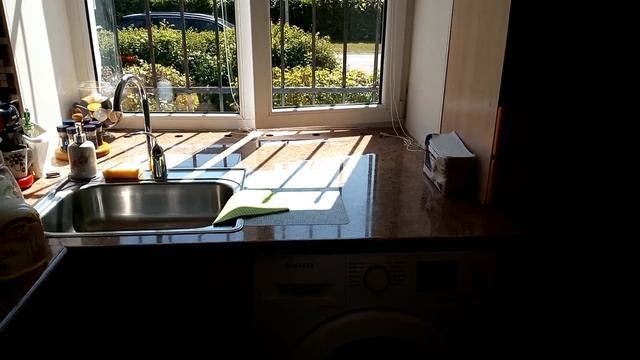 Хабалка или невростиничка? Помыла окна. смотреть онлайн